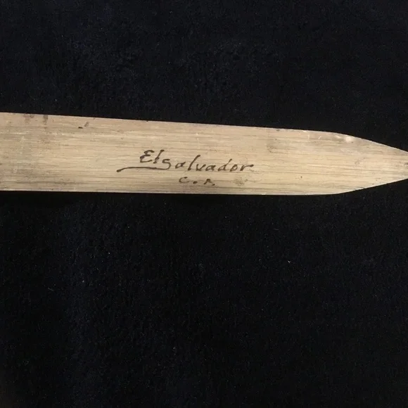 El Salvador Wooden Letter Opener - Picture 3 of 5